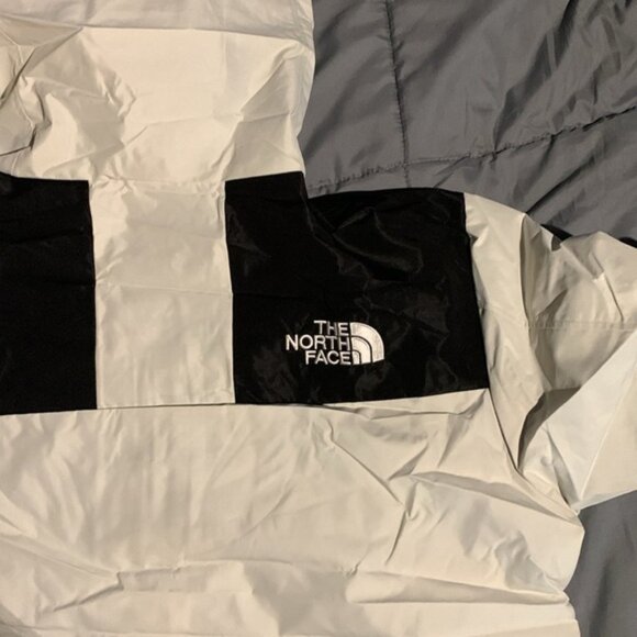 The North Face Gore-Tex 1990 Mountain Jacket / Raincoat White / Black Men Large - Picture 7 of 7